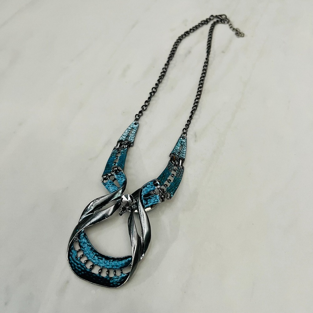 Blue Pendant Necklace - Silver Tone Chain 11" Costume Fashion Jewelry
